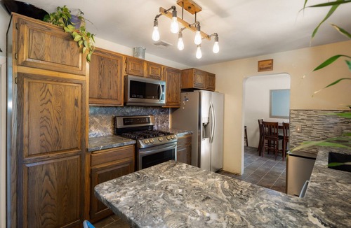 Bethel-Danebo House | The Mixture - Hot Tub, Fire Pit & Covered Outdoor Dining 3 Bedroom Home