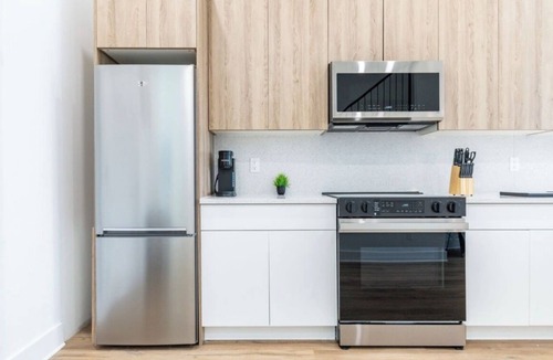 Germantown Apartment | The Modern Muse - 2 bed 2 bath