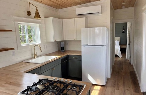 Ossipee House | The Monroe - Lake Access Tiny Home in the Woods