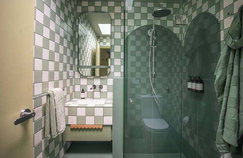 Anglesea Hotel | The Monty