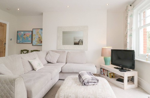 Westbourne Cottage | THE MOORINGS, pet friendly, character holiday cottage in Bournemouth