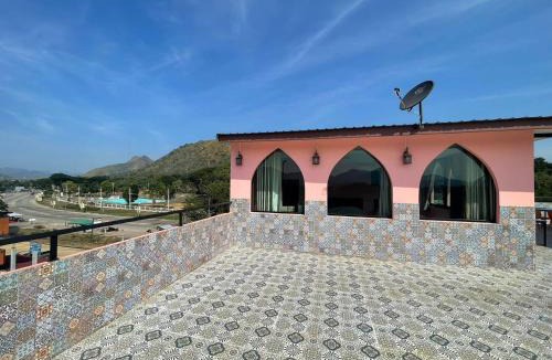 Kaeng Krachan Hotel | The Morocco