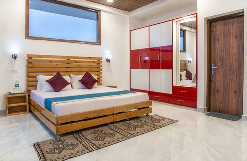 Kuthar Apartment | The Mountains Retreat