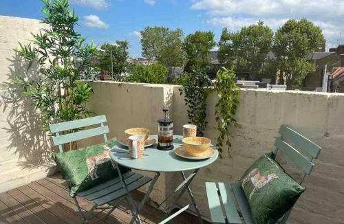 Belgravia Apartment | The Mozart Suite by Sloane Square
