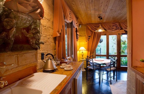 Upper Moutere Apartment | The Mudcastle(7Days)