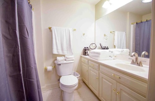 Mercersburg Apartment | The Music Room at Ski Whitetail!