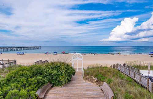Nags Head House | The Nags Header - NH MP 11.5, Oceanfront, Pool, Hot Tub, Pool Table, Pets OK, Flex Stays