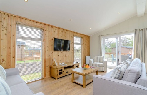 Fotheringhay Cabin | The Nassington (Pet), Wansford