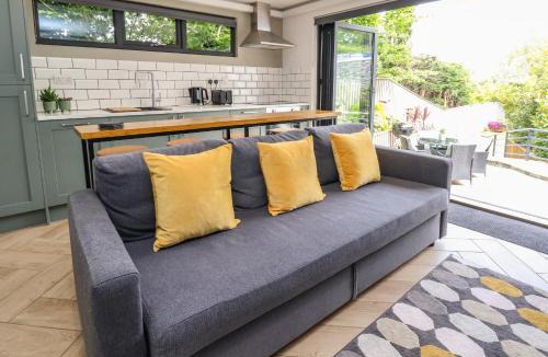 Meliden House | The Nest