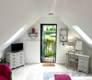 Milland House | The Nest