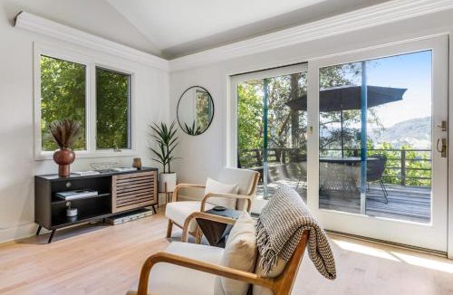 Cloverdale House | The Nest