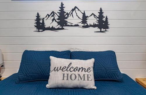 Dover House | The Nesting Nook at "In The Pines at KY Lake"