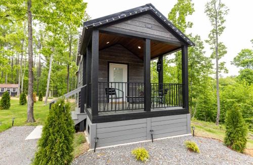 Dover House | The Nesting Nook at "In The Pines at KY Lake"
