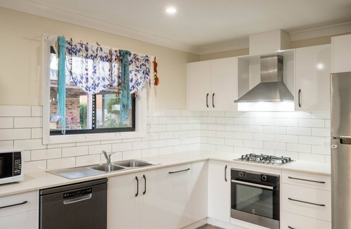 South Tamworth Apartment | The Nestled Inn located in South Tamworth