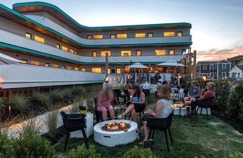 York Beach Hotel | The Nevada