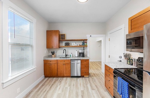 Stanwood Apartment | The Night Owl Perch