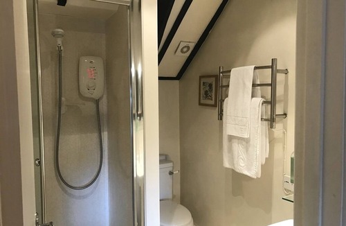 Doddiscombsleigh Hotel | The Nobody Inn
