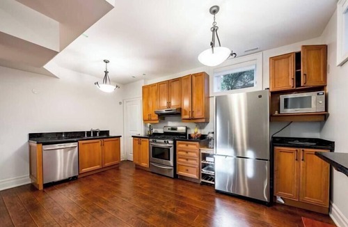 Brampton House | The Norval Villa | Perfect for Weddings, Parties & Holiday Getaways