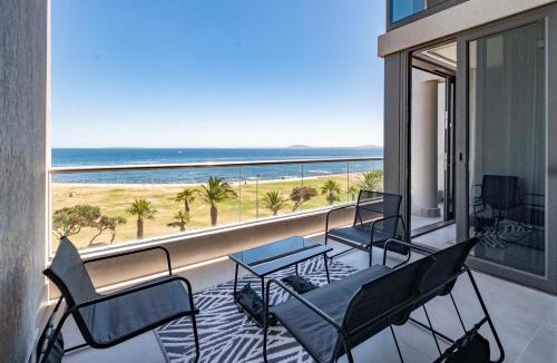 Mouille Point Apartment | The Nova