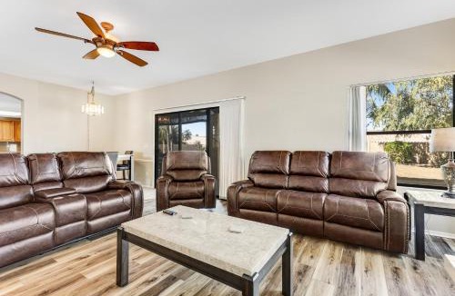 North Mountain House | The Oasis on Braeburn Drive