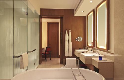 Udyog Vihar Hotel | The Oberoi Gurgaon