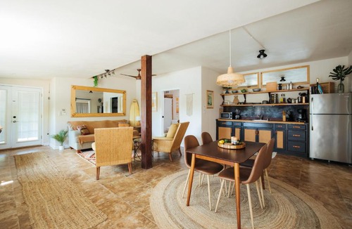Kailua-Kona Apartment | The Ohia at The Koi House
