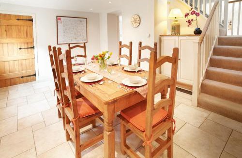 Kingham House | The Old Bakery
