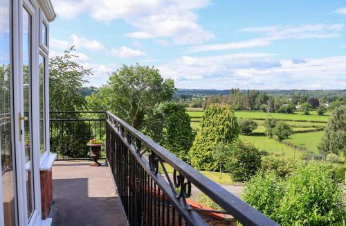 Llanfair-Dyffryn-Clwyd House | The Old Barn