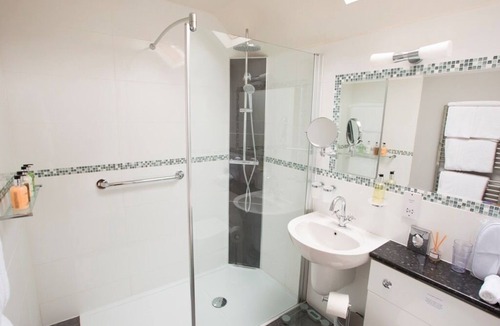 Cirencester Bed & Breakfast | The Old Brewhouse
