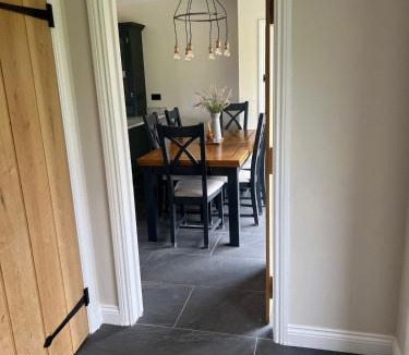 Earls Croome House | The Old Dairy - Charming 2-Bedroom Cottage in Warwickshire