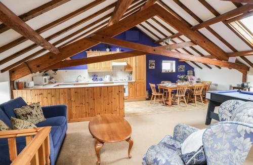 Scawton House | The Old Hayloft
