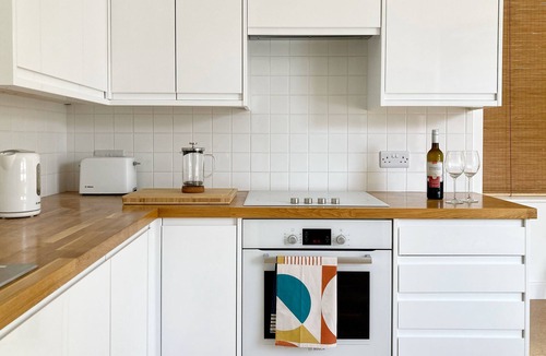 Wadsworth Cottage | The Old Riverside School House Apt 3