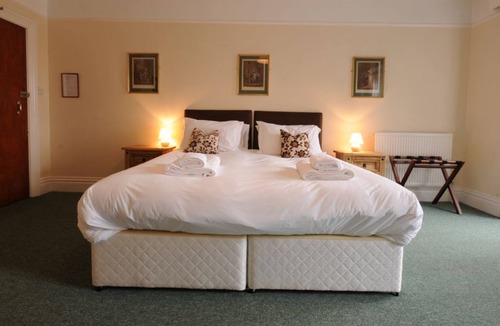 Minehead Hotel | The Old Ship Aground
