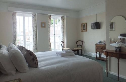 Minehead Hotel | The Old Ship Aground