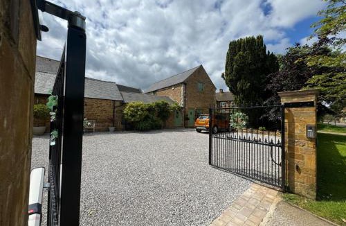 Moulton House | The Old Stables