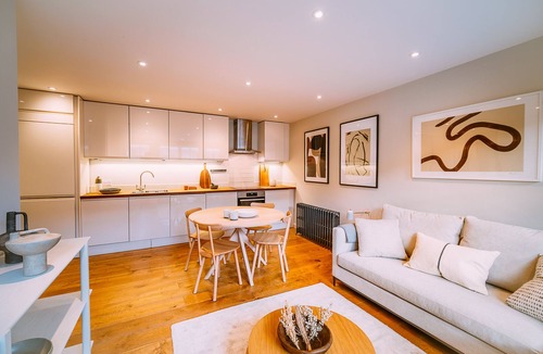 Whitechapel Apartment | The Old Tea Factory - Brick Lane - Zone 1