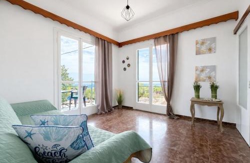 Aipeia Apartment | The Olive Deck Sky