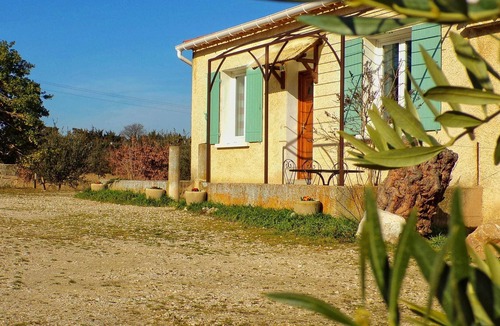 Monteux House | The Olive grove of Gîtes de Touvent, in Provence, in the countryside max. 6 people ⭐⭐