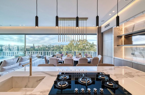 Mets Apartment | The One Acropolis