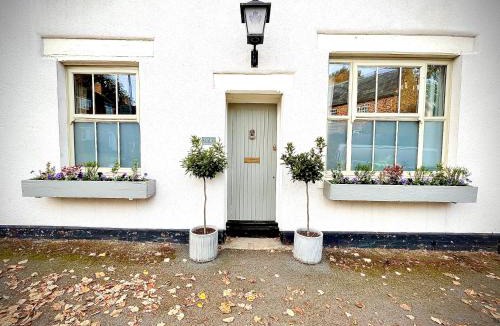 West Haddon House | The One @ West End