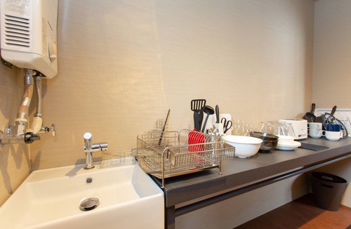 Shinsekai Apartment | The Only View