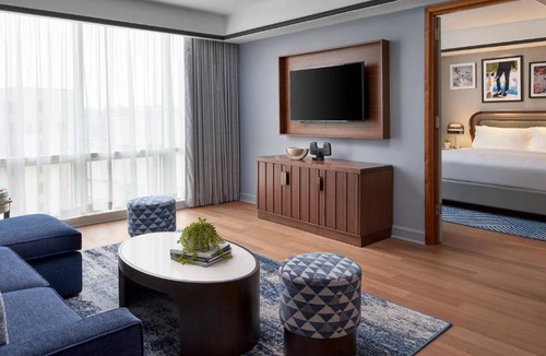 White Plains Hotel | The Opus Westchester, Autograph Collection