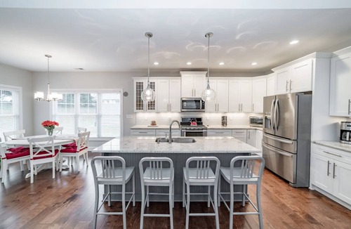 Forest House | The Orchid, a Modern Clean Stress Free Stay in Forest VA