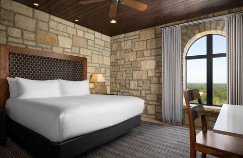 Oread Hotel | The Oread Lawrence, Tapestry Collection by Hilton