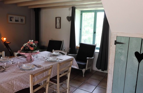 Condat-les-Montboissier Cottage | The Ostal Peira cottages