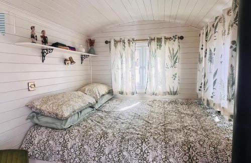 Whitstable House | The Oyster Bed