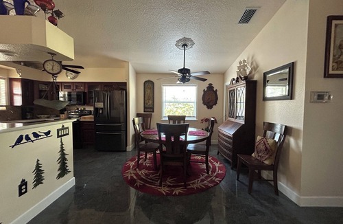 Ozona House | The Ozona Haven