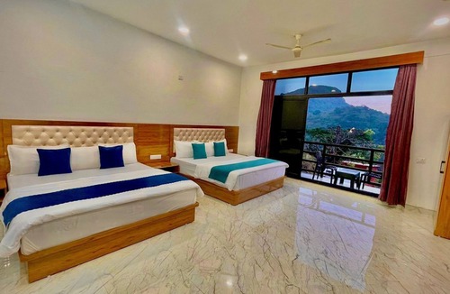 Mount Abu Hotel | The Palm Villa