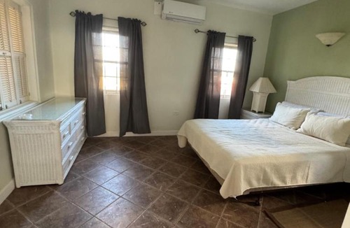 Cedar Grove Apartment | The Palms apt 2