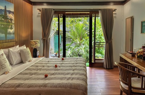 Batu Bolong Hotel | The Palms Canggu